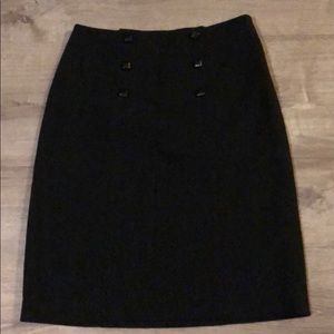 Banana Republic black front button skirt size 4
